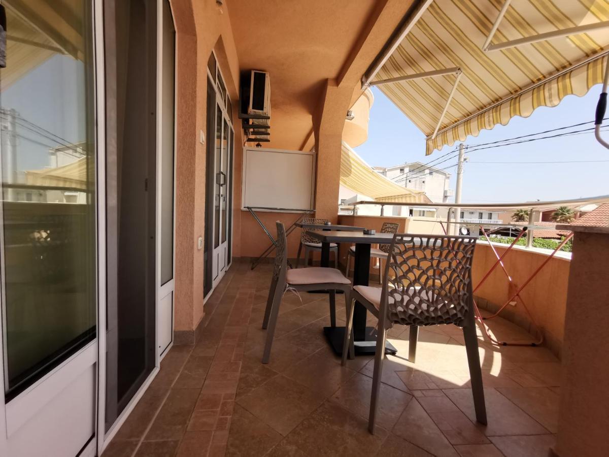 Apartments Montenegrina Улцин Екстериор снимка