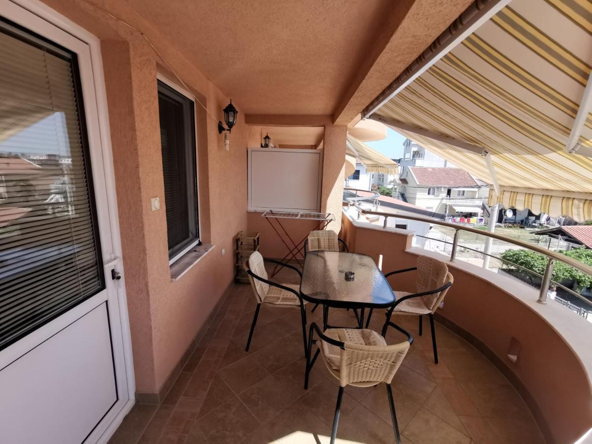 Apartments Montenegrina Улцин Екстериор снимка